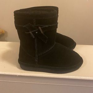 Girls Bear Paw boots